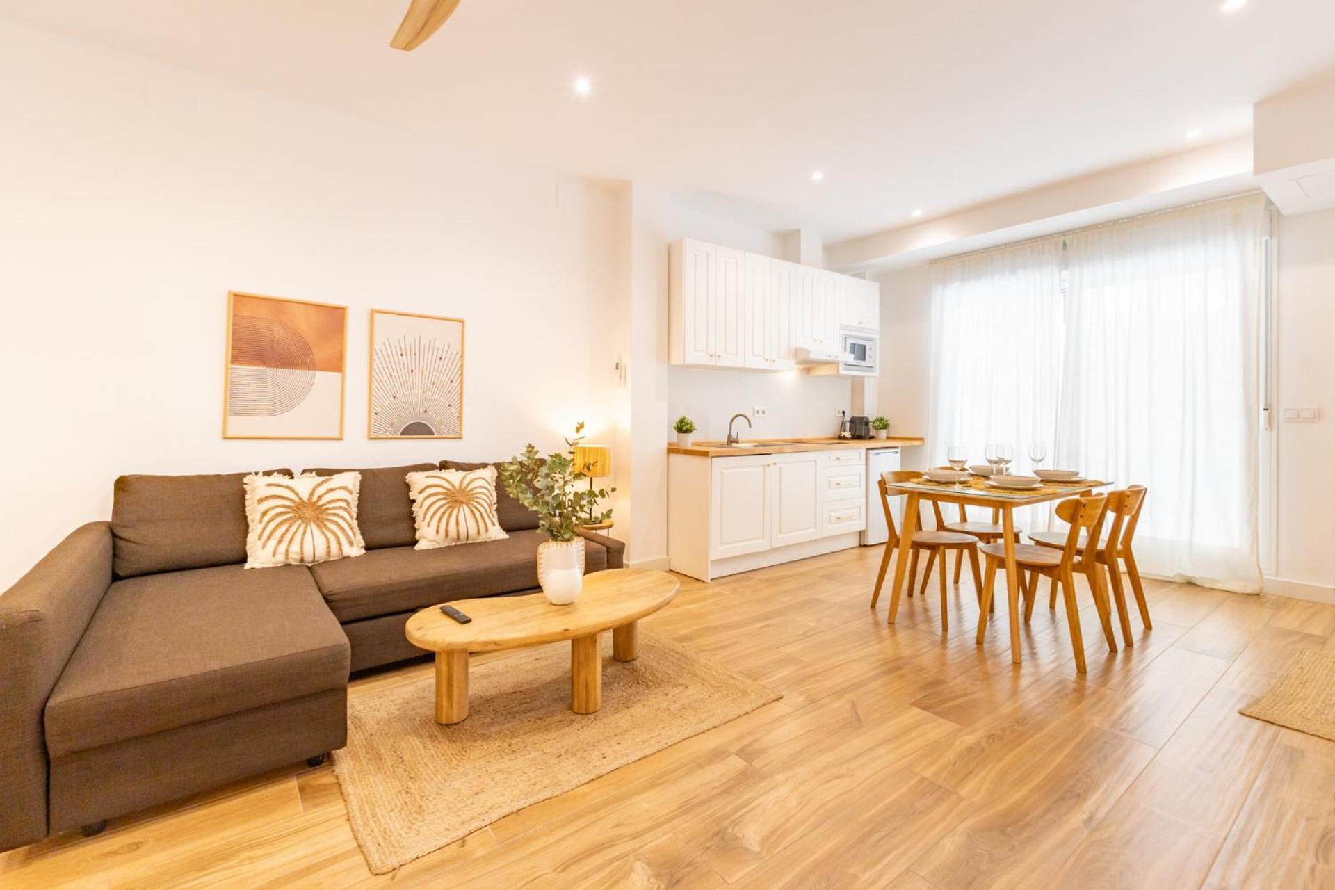 Isg Apartments Triana Estudio 2 Севилья Экстерьер фото