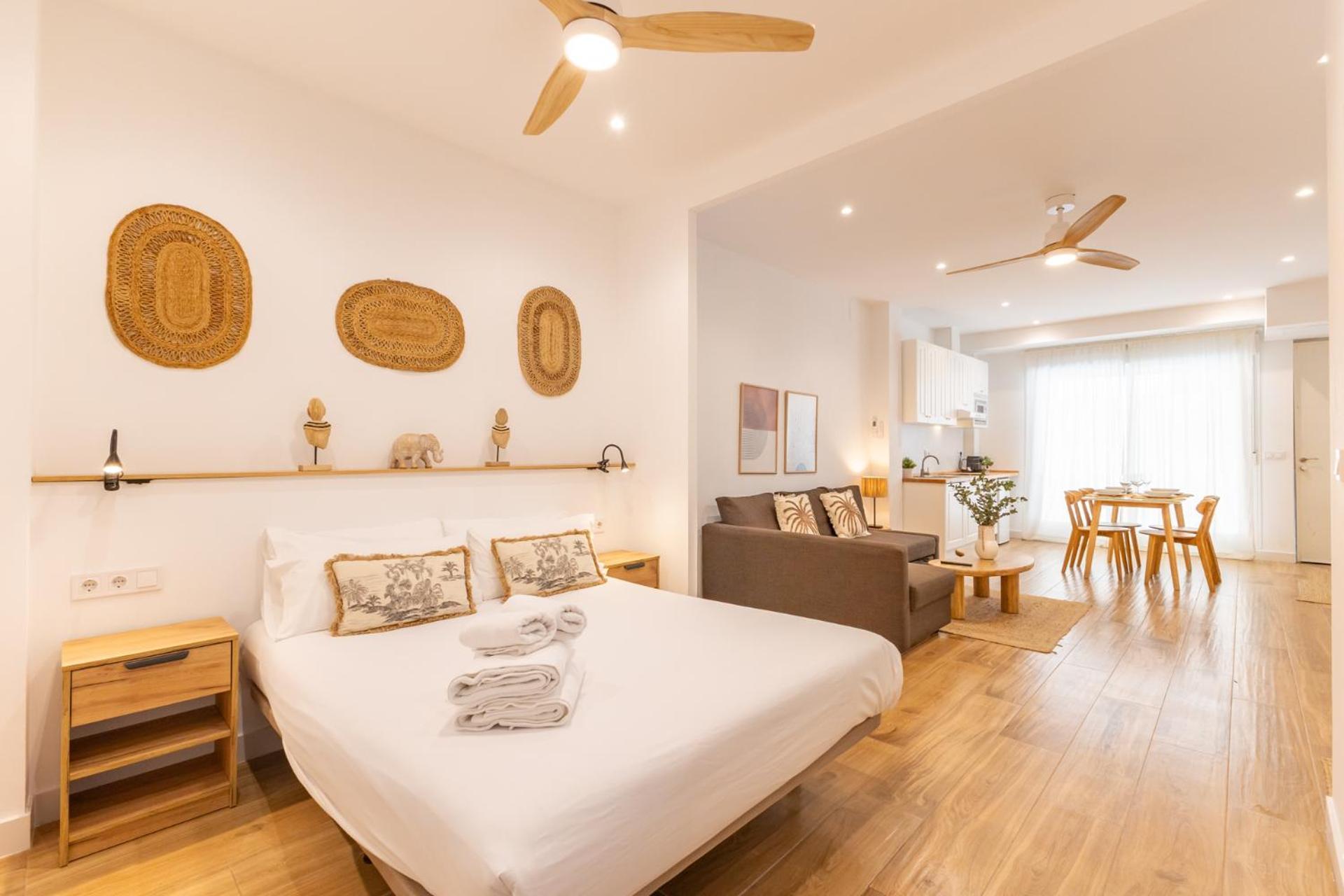 Isg Apartments Triana Estudio 2 Севилья Экстерьер фото