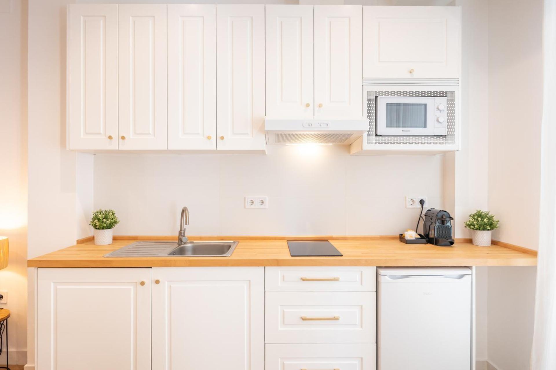 Isg Apartments Triana Estudio 2 Севилья Экстерьер фото