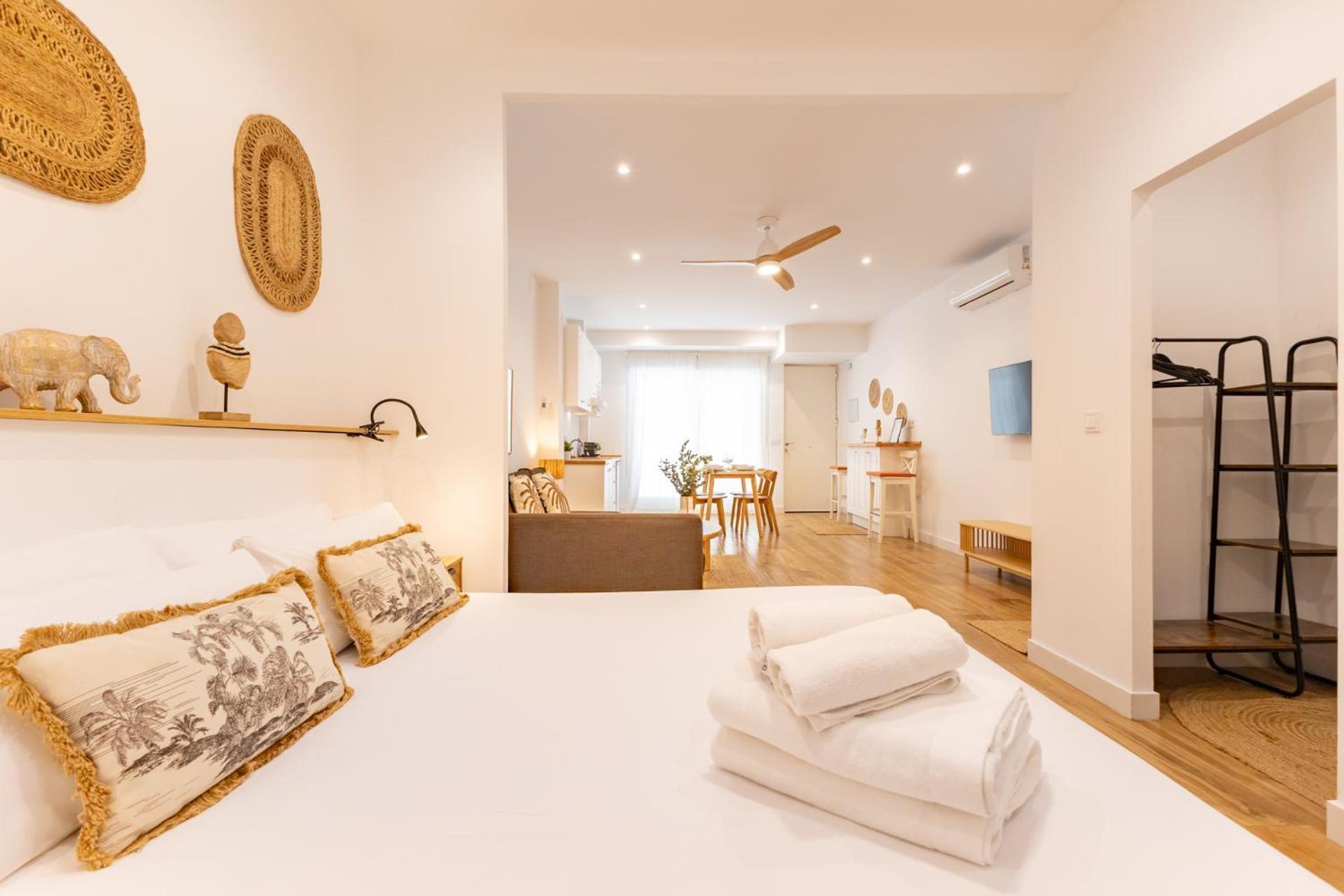 Isg Apartments Triana Estudio 2 Севилья Экстерьер фото