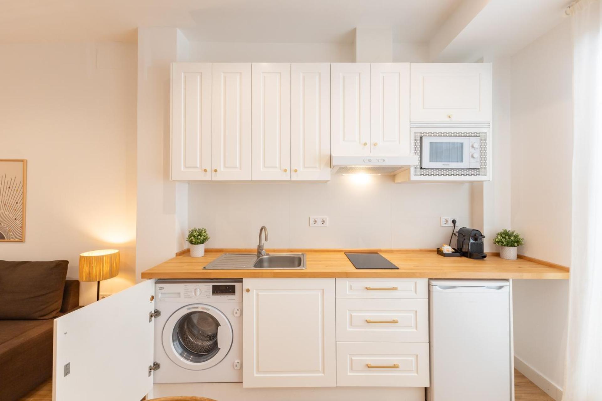 Isg Apartments Triana Estudio 2 Севилья Экстерьер фото