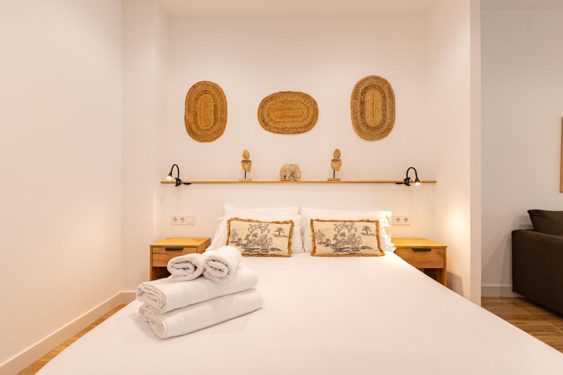Isg Apartments Triana Estudio 2 Севилья Экстерьер фото